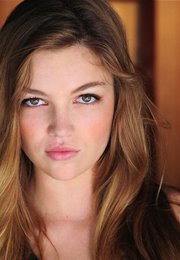 Лили Симмонс